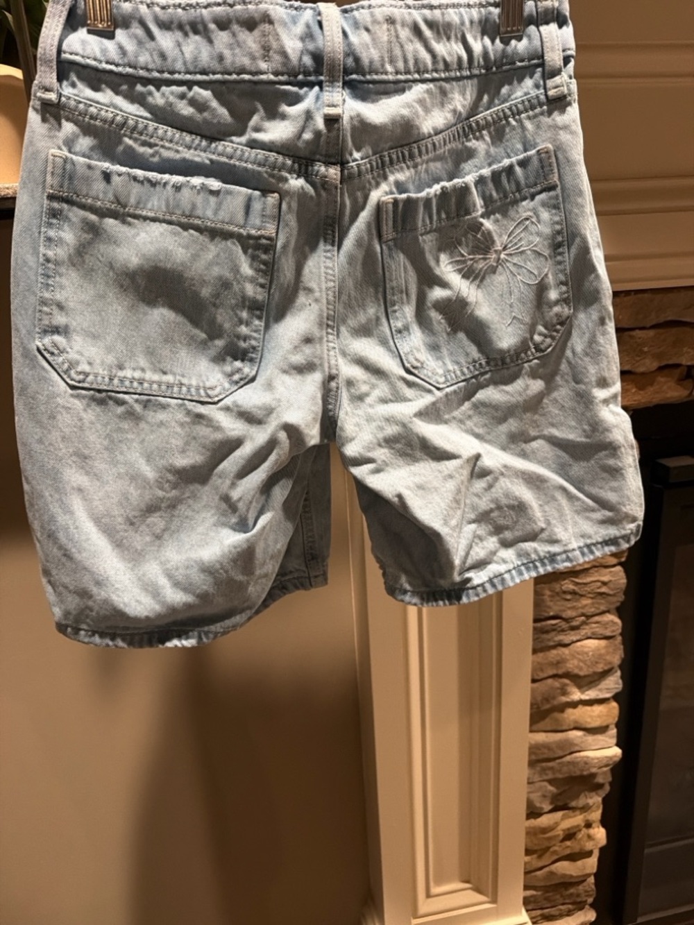 Hollister Light Blue Low-Rise Baggy Jort - Picture 2 of 3